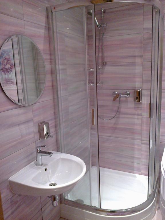 Apartment At Komsomolska 52А Dnyipropetrovszk Kültér fotó