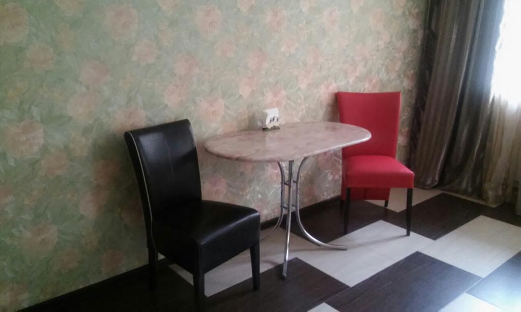 Apartment At Komsomolska 52А Dnyipropetrovszk Kültér fotó
